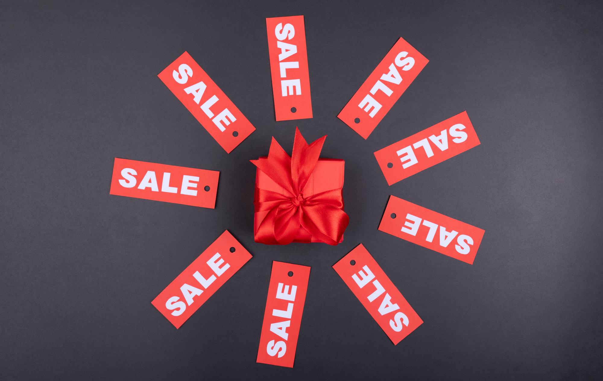 Sale. Deals. Discount.