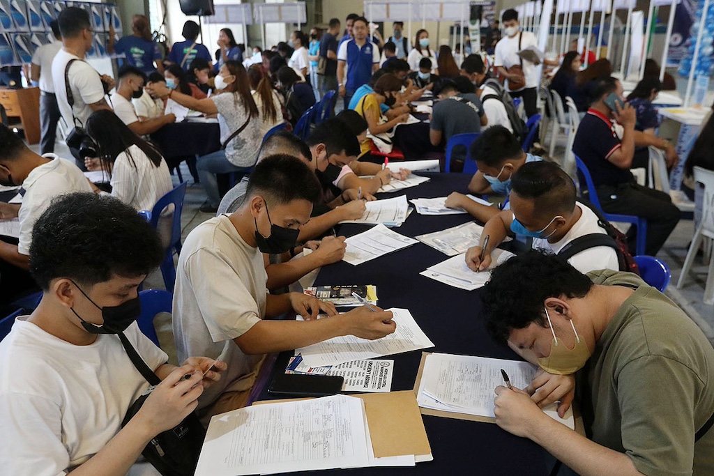 atinatin-job-fair